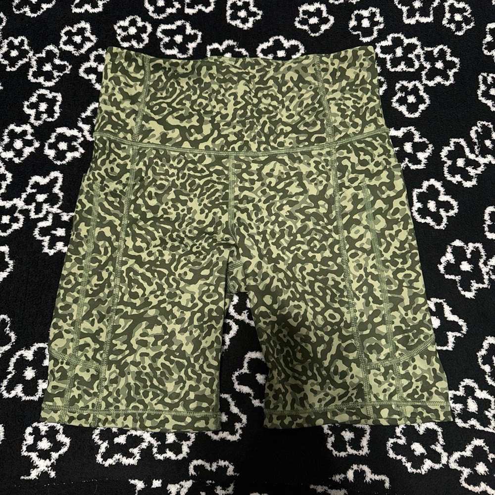 Athleta Green Camo Bike Shorts